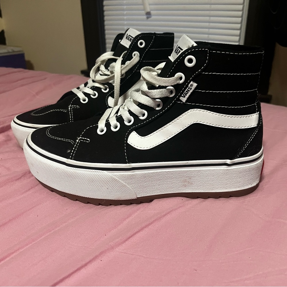 Women’s Platform high top vans